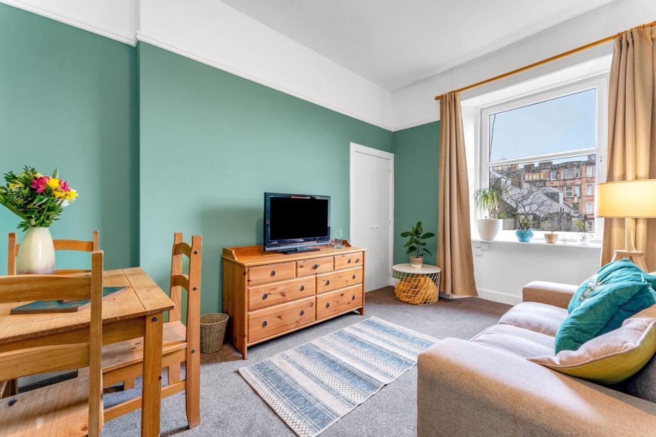Bright And Quiet Edinburgh Home Экстерьер фото